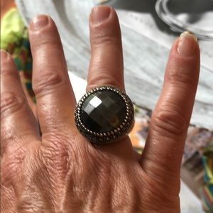Chunky quartz ring